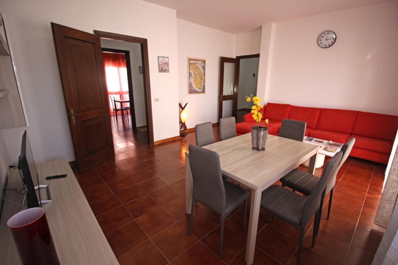 Casa Vacanza Valle Della Cupa Novoli Eksteriør billede